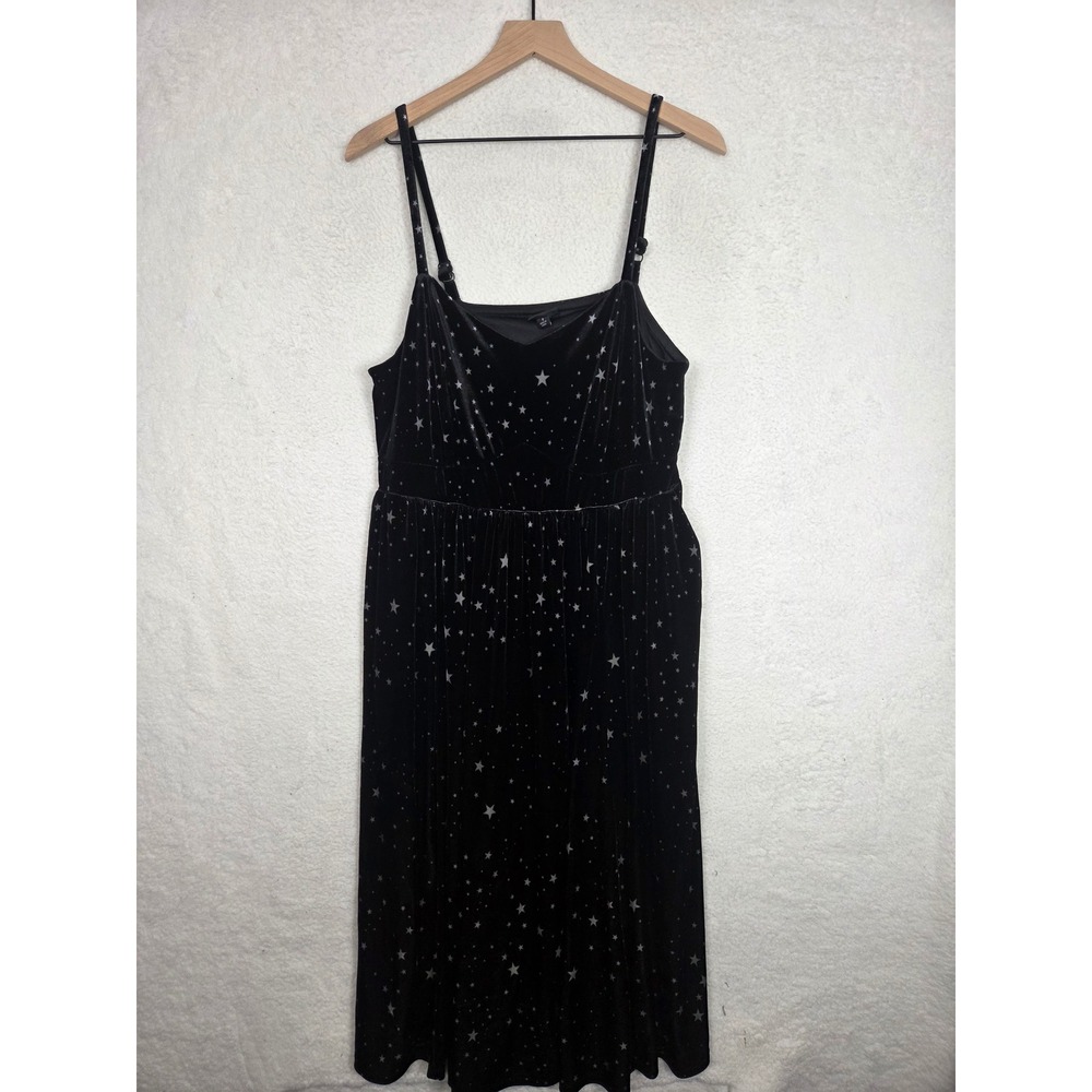 Torrid Black Velvet Celestial Star Print Midi Dress 1 Gothic Witchy Sleeveless - Picture 2 of 8